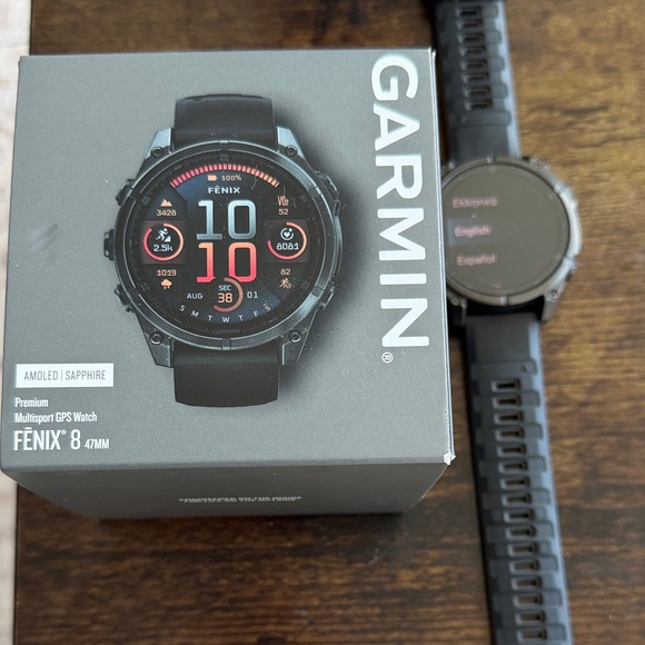 Garmin Fenix 8 Black Smartwatch sapphire AMOLED - Picture 1 of 7